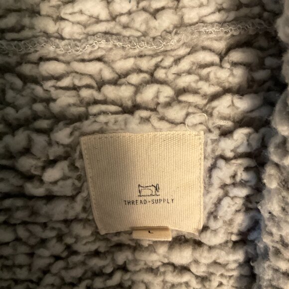 Thread and Supply Women's Sherpa Open Front Vest  Size Large Gray - Picture 3 of 9